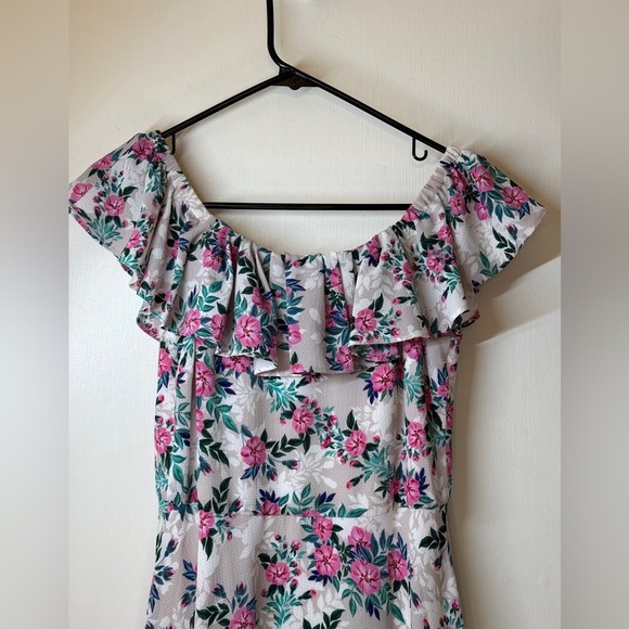 Betsey Johnson Off Shoulder Cream Pink Tropical Floral A Line Midi Dress Size 2 - Picture 3 of 13